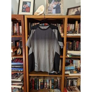 𝅺prince grey and black short sleeve rashguard sz xl